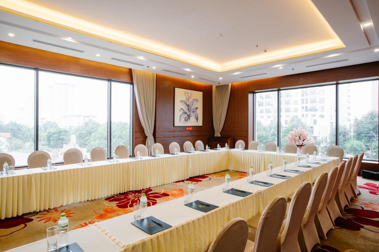 แกรนด์ ฟีนิกซ์ โฮเต็ล บักนิญ Hotel Bac Ninh ภายนอก รูปภาพ